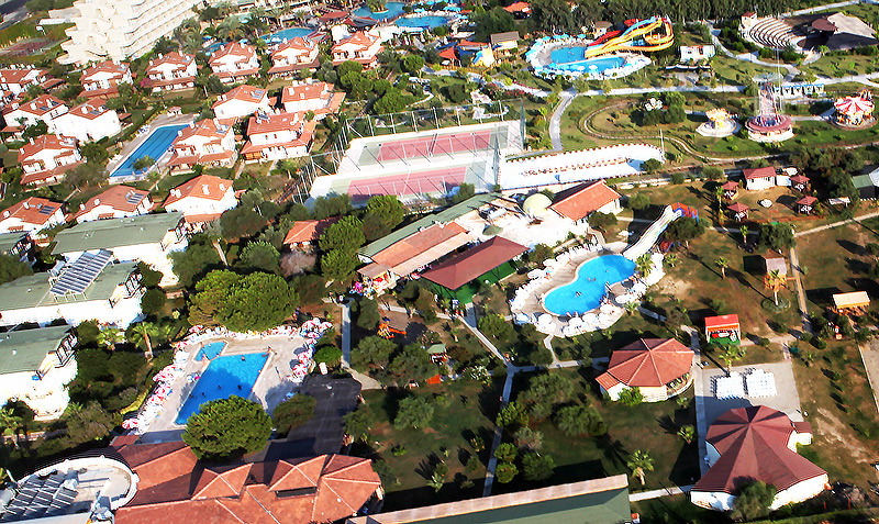 Club Serena Beach